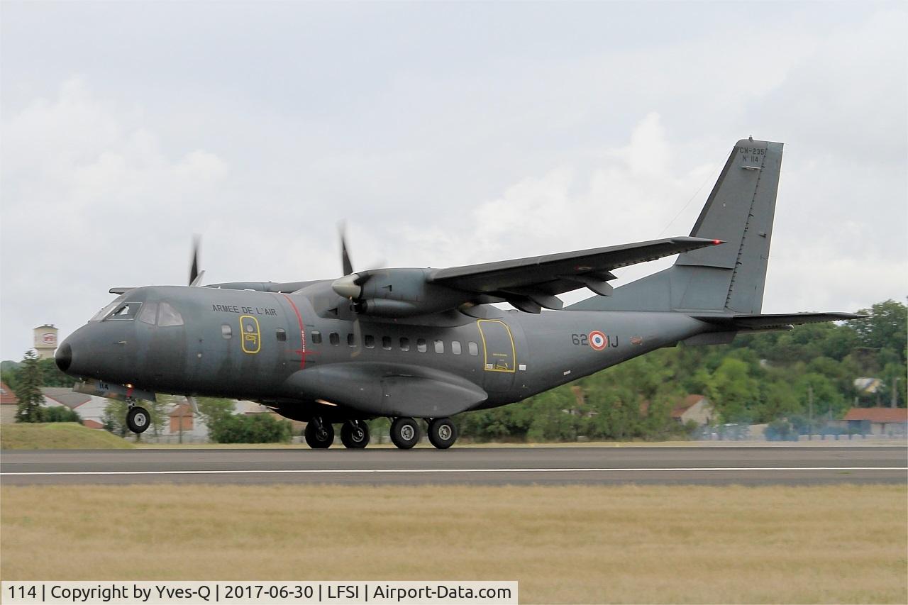 114, Airtech CN-235-200M C/N C114, Airtech CN-235-200M, Landing rwy 29, St Dizier-Robinson Air Base 113 (LFSI) Open day 2017