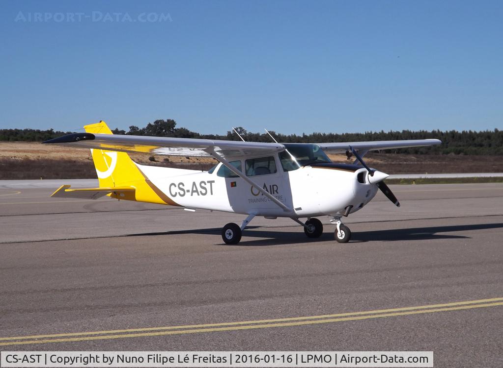 CS-AST, 1979 Cessna 172N Skyhawk II C/N 17272060, During the 