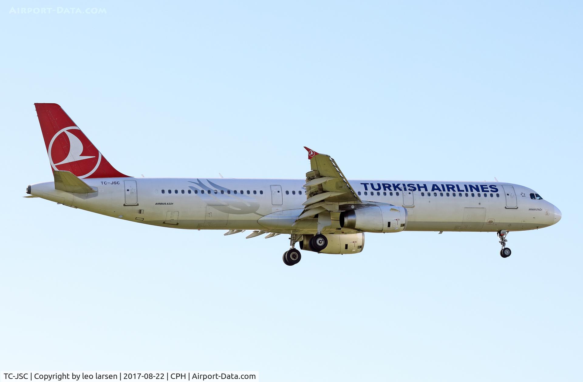 TC-JSC, 2012 Airbus A321-231 C/N 5254, Copenhagen 22.8.2017