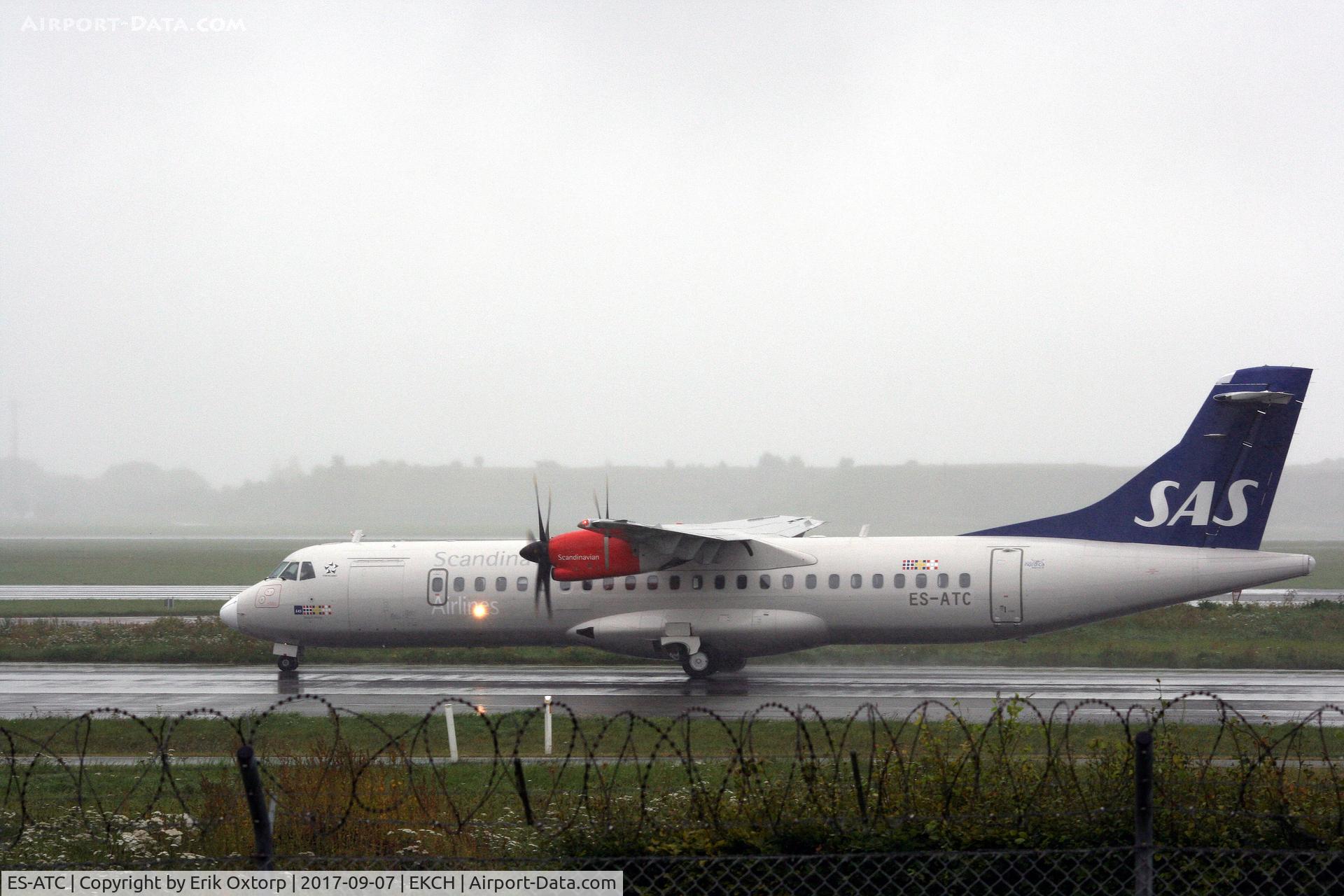 ES-ATC, 2014 ATR 72-212A C/N 1164, ES-ATC landed rw 04L