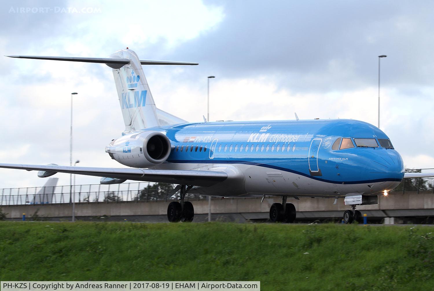 PH-KZS, 1995 Fokker F70 (F-28-0070) C/N 11540, KLM cityhopper Fokker 70
