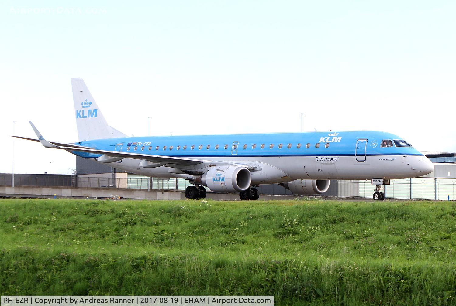 PH-EZR, 2010 Embraer 190LR (ERJ-190-100LR) C/N 19000375, KLM Cityhopper ERJ-190