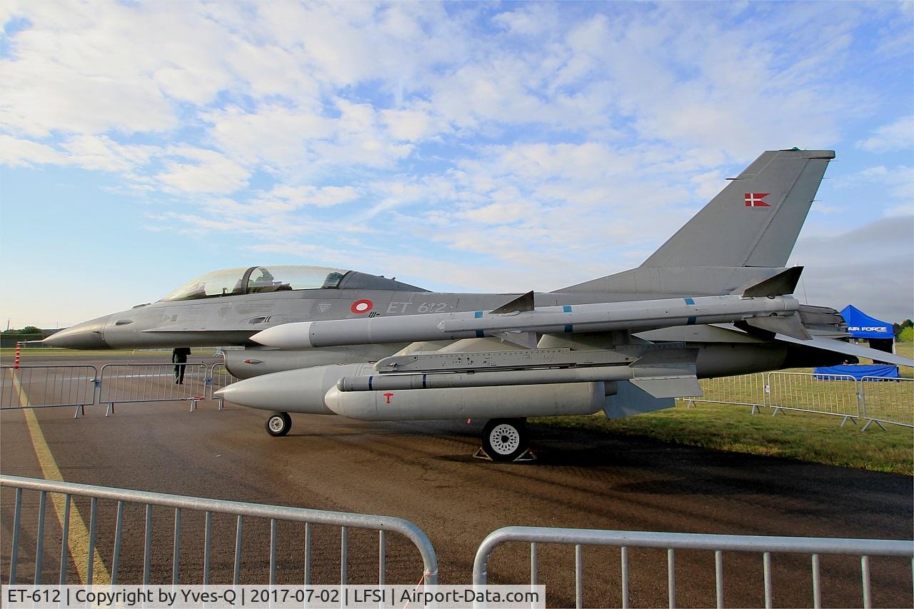 ET-612, SABCA F-16B Fighting Falcon C/N 6G-9, SABCA F-16B Fighting Falcon, Static display, St Dizier-Robinson Air Base (LFSI) Open day 2017