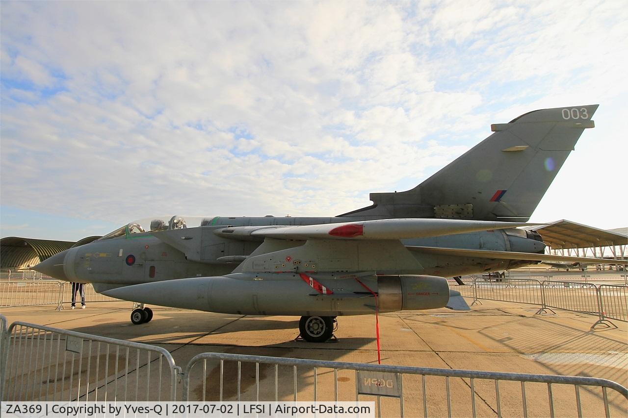 ZA369, 1982 Panavia Tornado GR.4A C/N 166/BS051/3083, Royal Air Force Panavia Tornado GR.4A, Static display, St Dizier-Robinson Air Base 113 (LFSI) Open day 2017