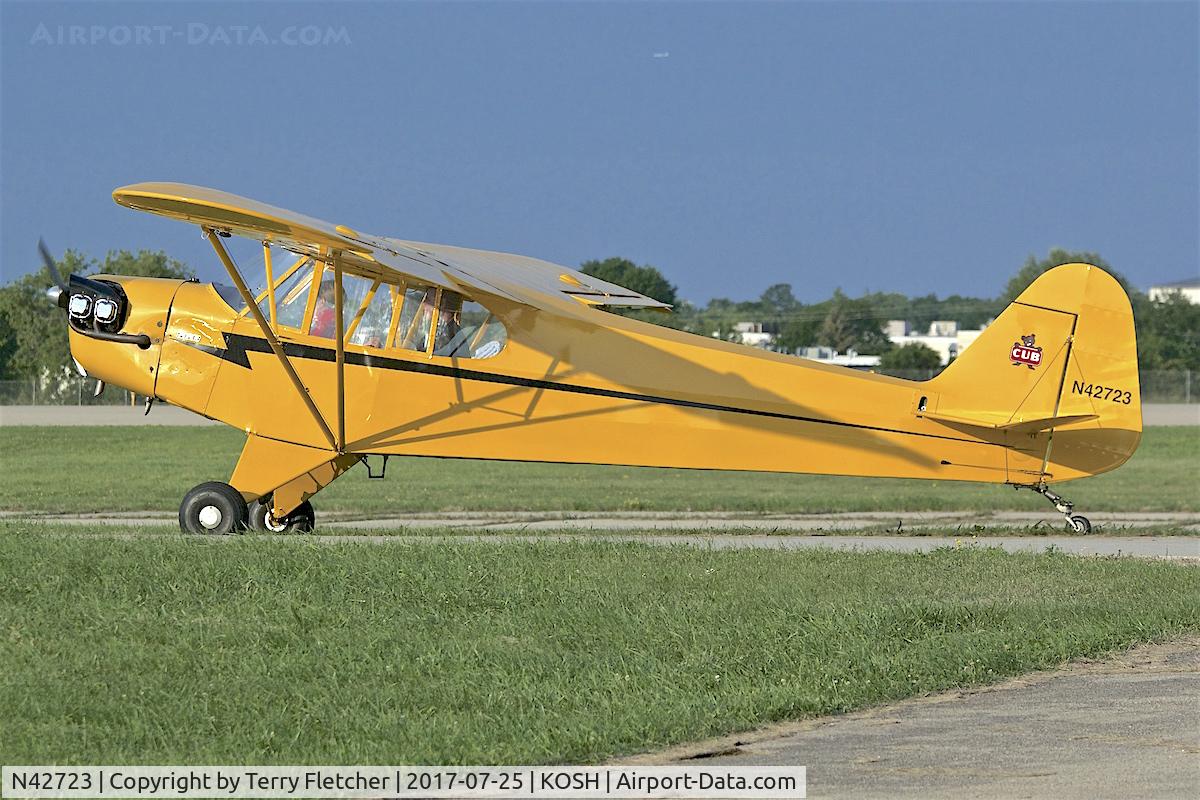 N42723, 1945 Piper J3C-65 Cub C/N 15021, at 2017 EAA AirVenture at Oshkosh