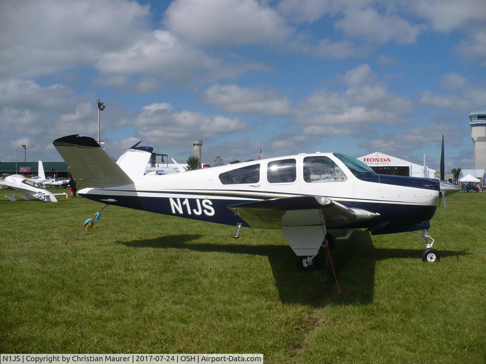 N1JS, 1967 Beech V35 Bonanza C/N D-8498, Beech