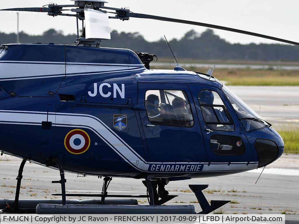 F-MJCN, Aerospatiale AS-350B Ecureuil C/N 2044, France Gendarmerie