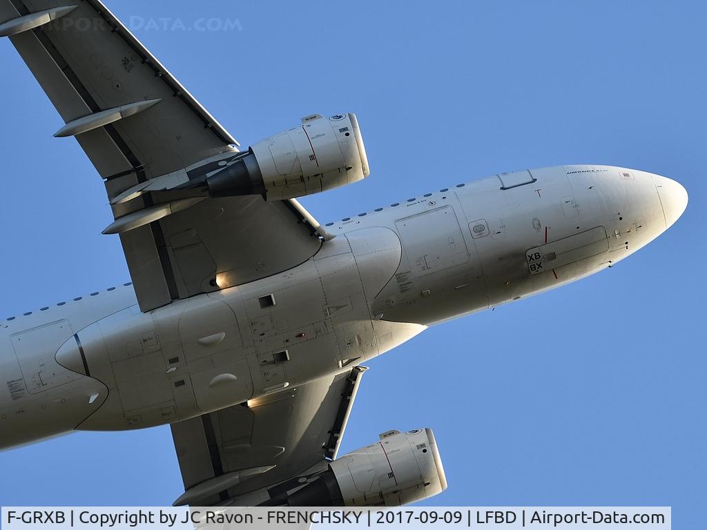 F-GRXB, 2001 Airbus A319-111 C/N 1645, A53240 take off runway 29 to Nice