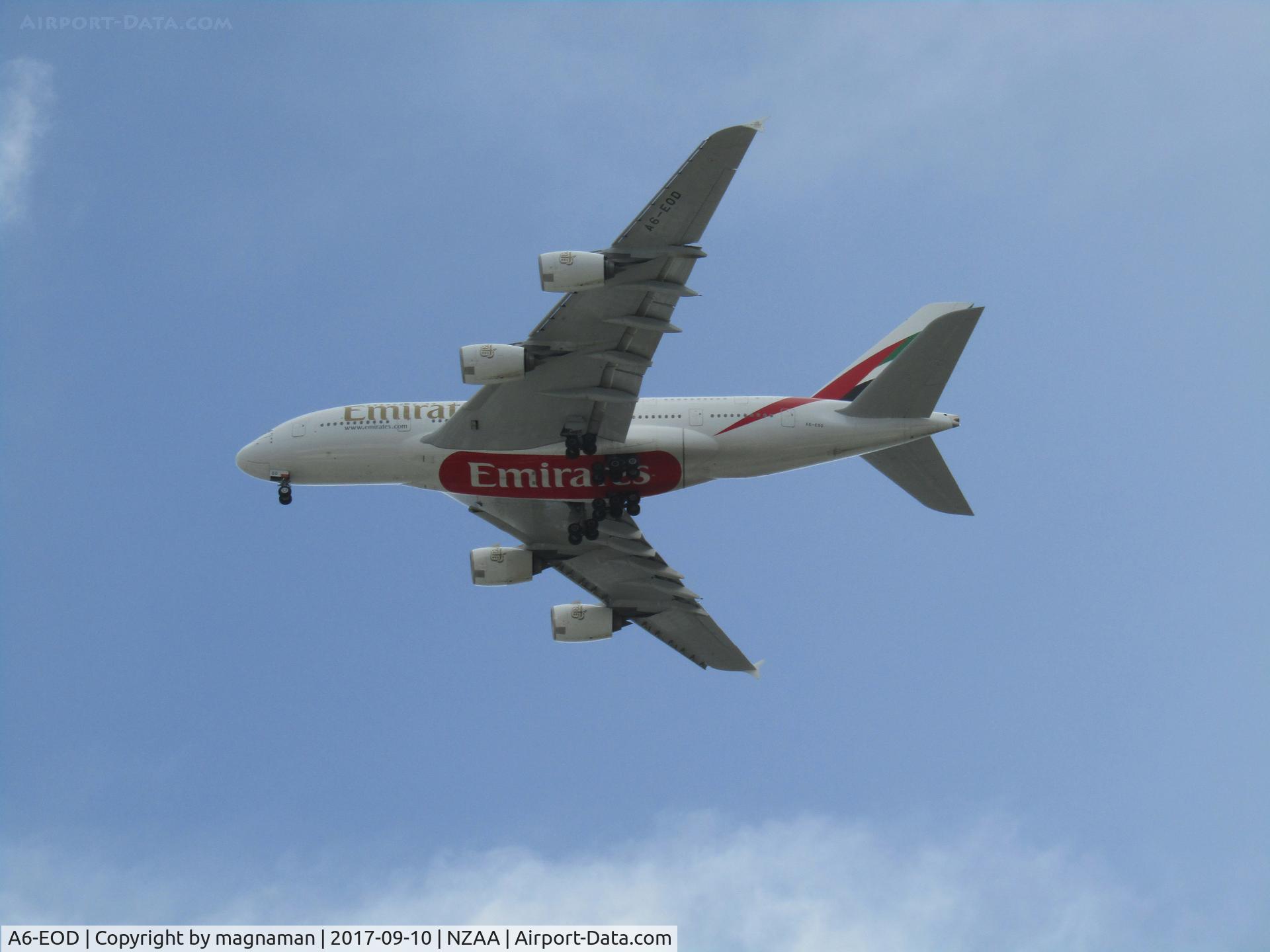 A6-EOD, 2014 Airbus A380-861 C/N 168, long finals over manukau