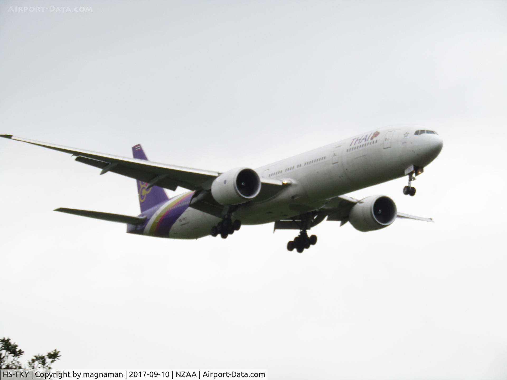 HS-TKY, 2015 Boeing 777-3D7/ER C/N 42114, landing at akl