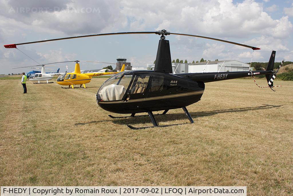 F-HEDY, 2014 Robinson R44 Raven II C/N 13732, Parked