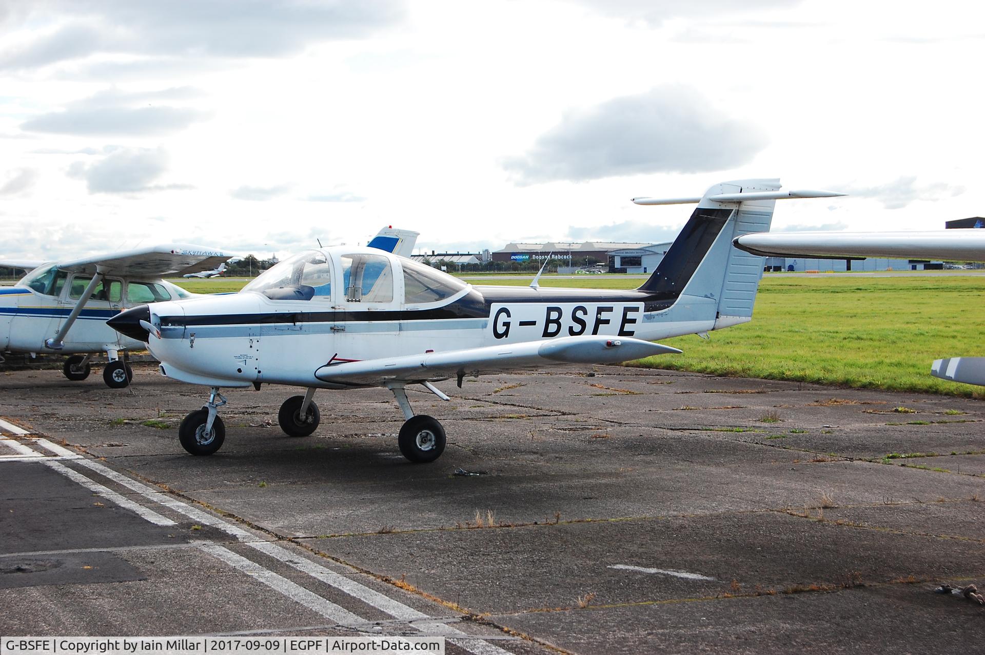G-BSFE, 1982 Piper PA-38-112 Tomahawk Tomahawk C/N 38-82A0033, At Glasgow Airport (Leading Edge Flight Training) 9 September 2017