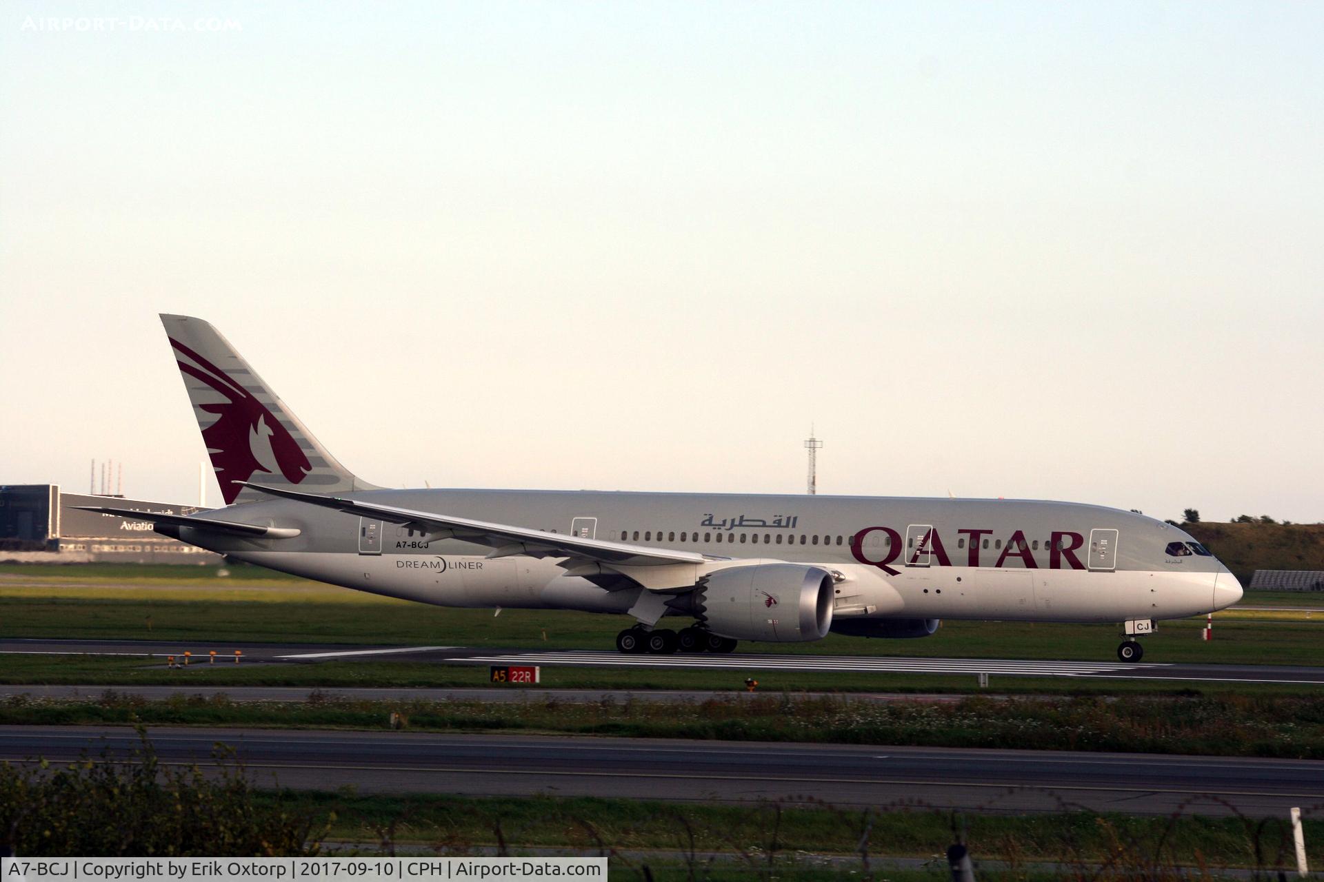 A7-BCJ, 2014 Boeing 787-8 Dreamliner C/N 38328, A7-BCJ taking off rw 22R