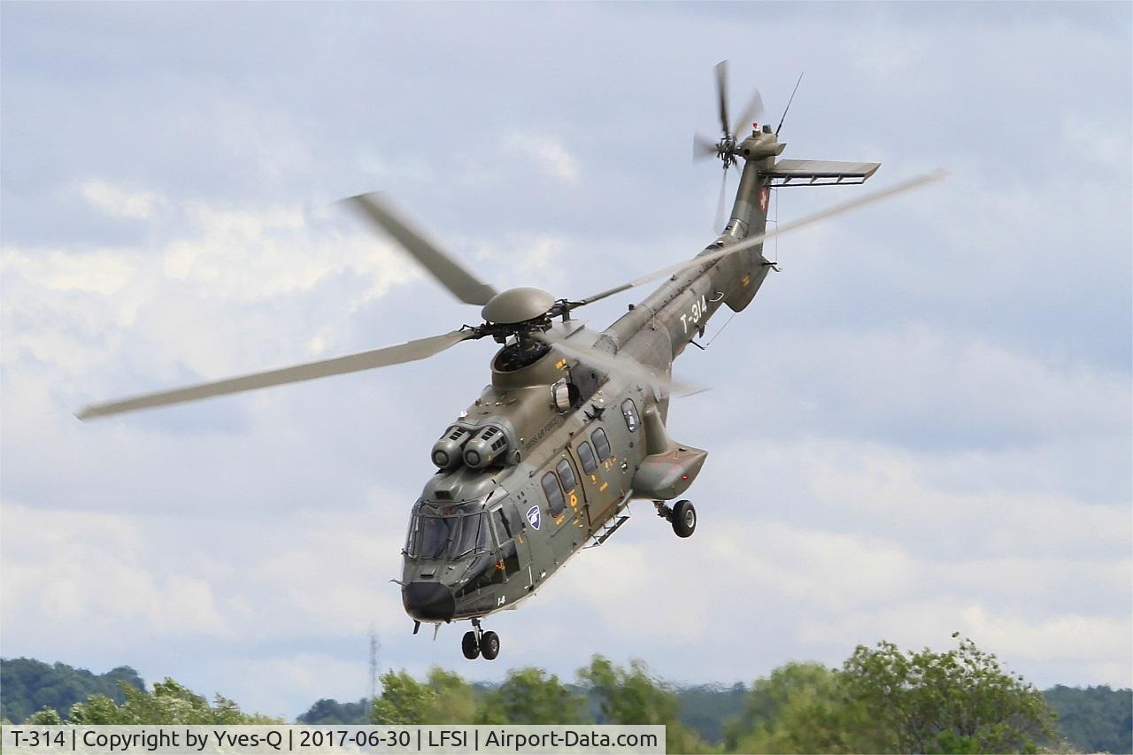 T-314, 1991 Aerospatiale TH89 Super Puma (AS-332M1) C/N 2328, Aerospatiale TH89 Super Puma, Take off, St Dizier-Robinson Air Base 113 (LFSI) Open day 2017
