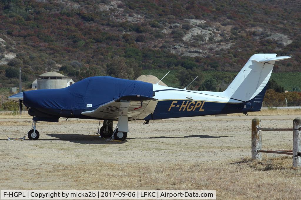 F-HGPL, 1980 Piper PA-28RT-201T Turbo Arrow IV C/N 28R-8031107, Parked