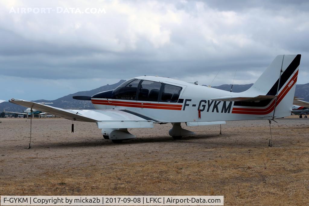 F-GYKM, Robin DR-400-180 Regent C/N 2536, Parked