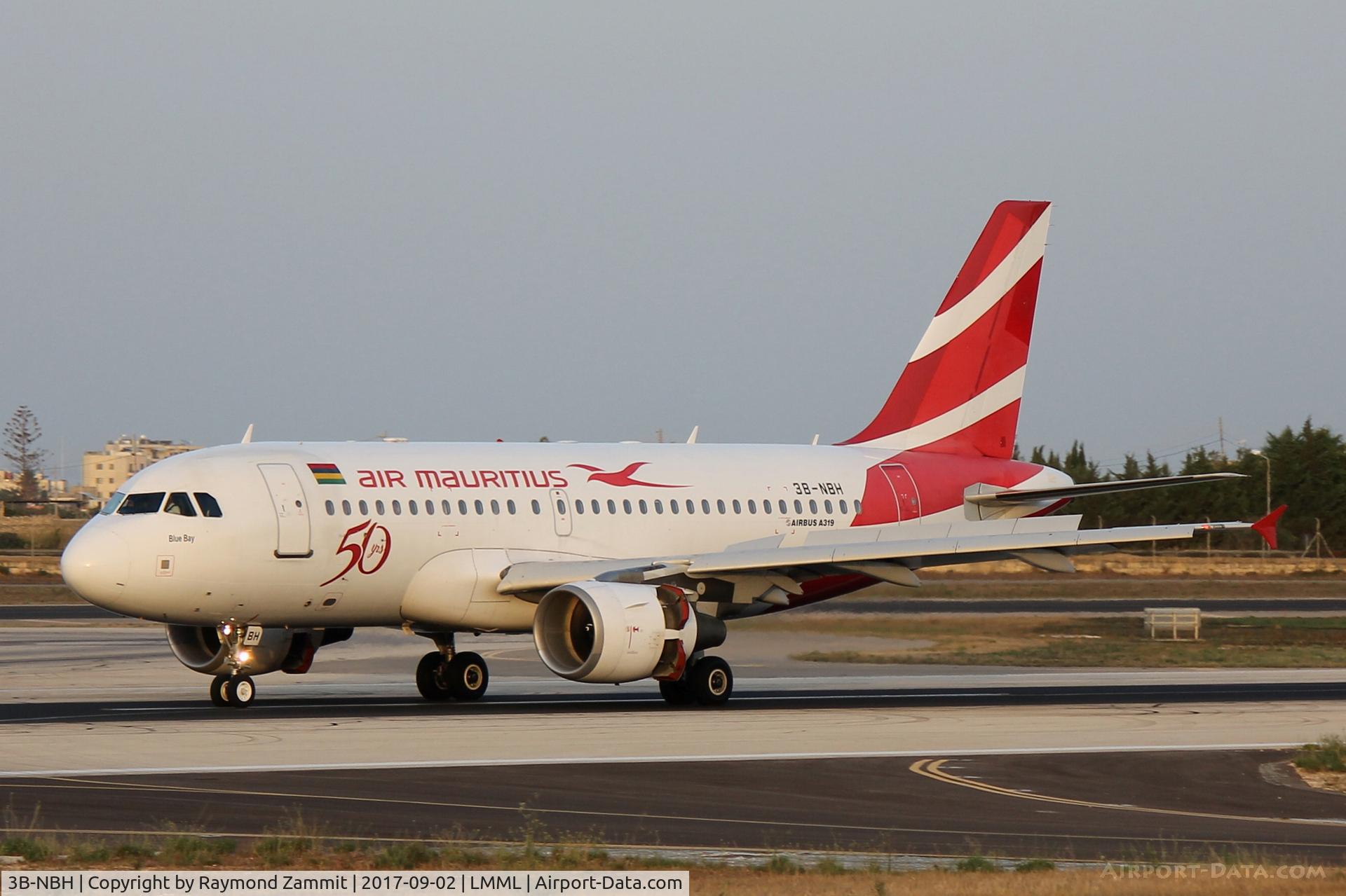 3B-NBH, 2003 Airbus A319-112 C/N 1936, A319 3B-NBH Air Mauritius