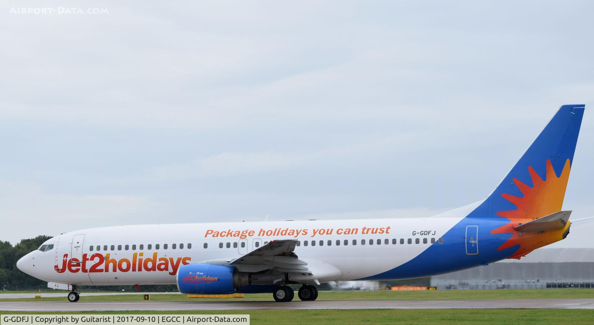 G-GDFJ, 2000 Boeing 737-804 C/N 28229, At Manchester