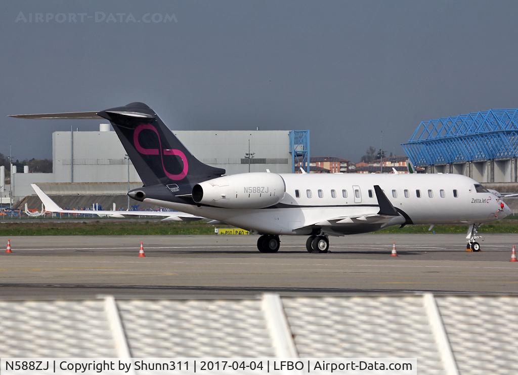 N588ZJ, 2014 Bombardier BD-700-1A11 Global 5000 C/N 9679, Parked at the General Aviation area...