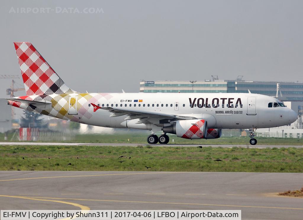 EI-FMV, 2004 Airbus A319-111 C/N 2332, Ready for take off from rwy 32R... 'Mamma, Arrivo subito !' titles