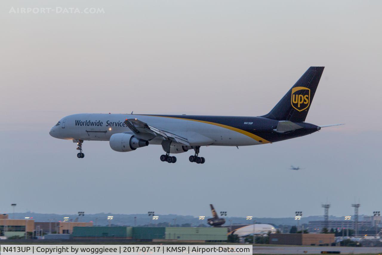 N413UP, 1988 Boeing 757-24APF C/N 23853, UPS Landing 12R
