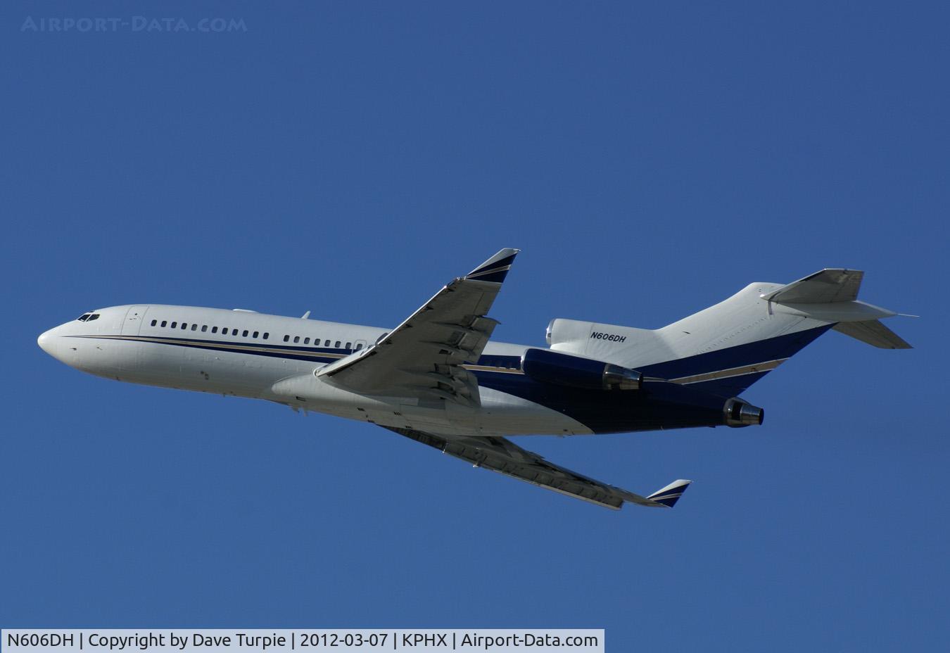 N606DH, 1964 Boeing 727-30 C/N 18365, This airframe was approximately 48 years old at the time the picture was taken.