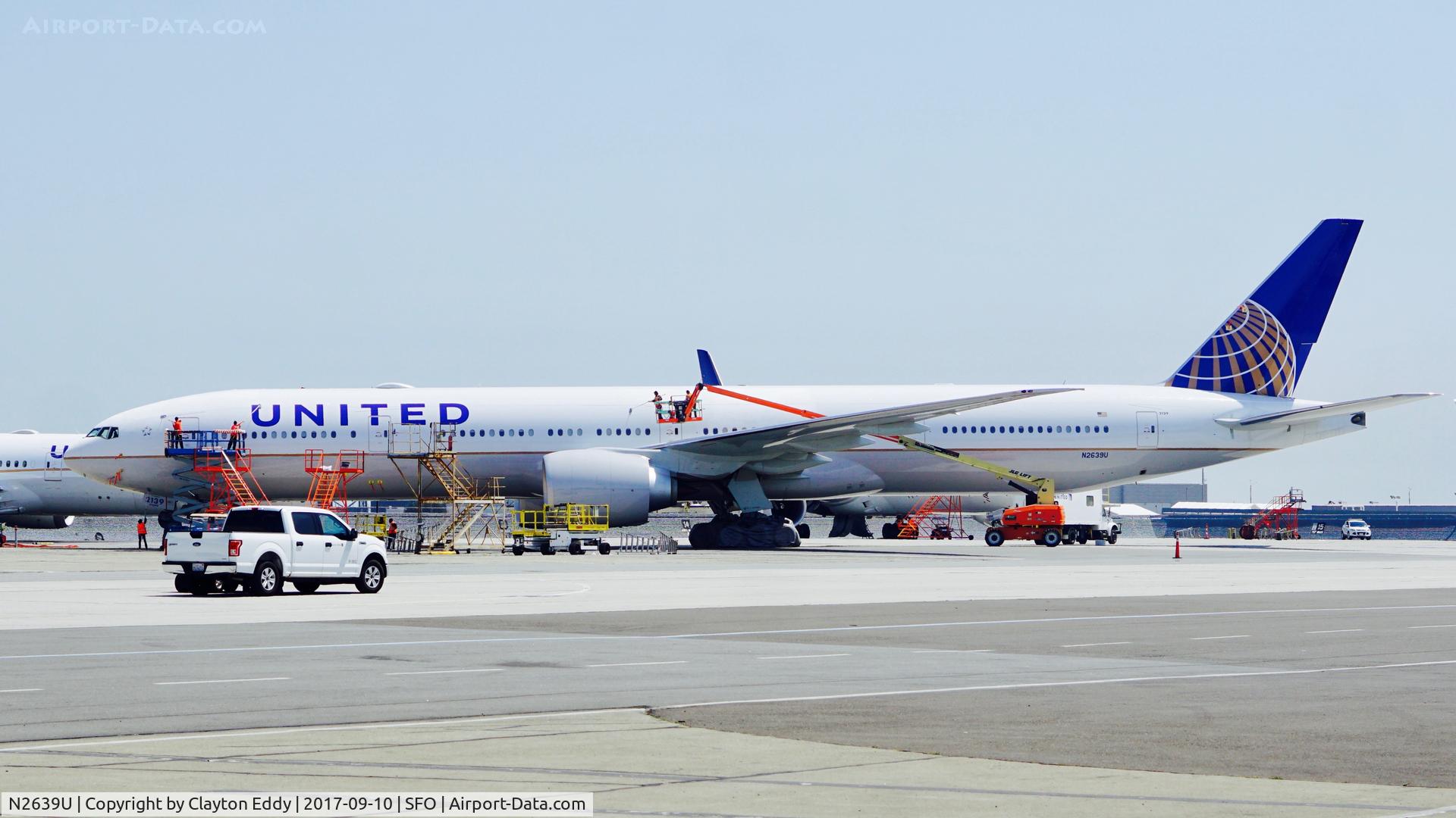 N2639U, 2017 Boeing 777-300/ER C/N 62650, SFO 2017.