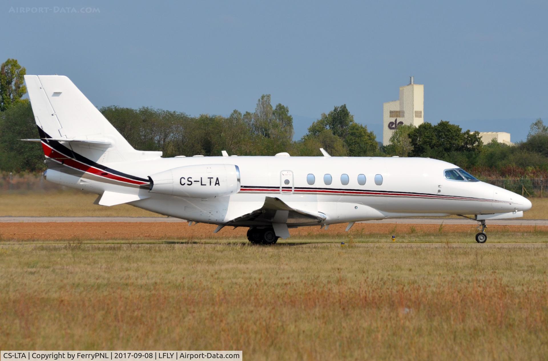 CS-LTA, 2016 Cessna 680A Citation Latitude C/N 680A-0047, Netjets Ce680A taxying for departure in LYN