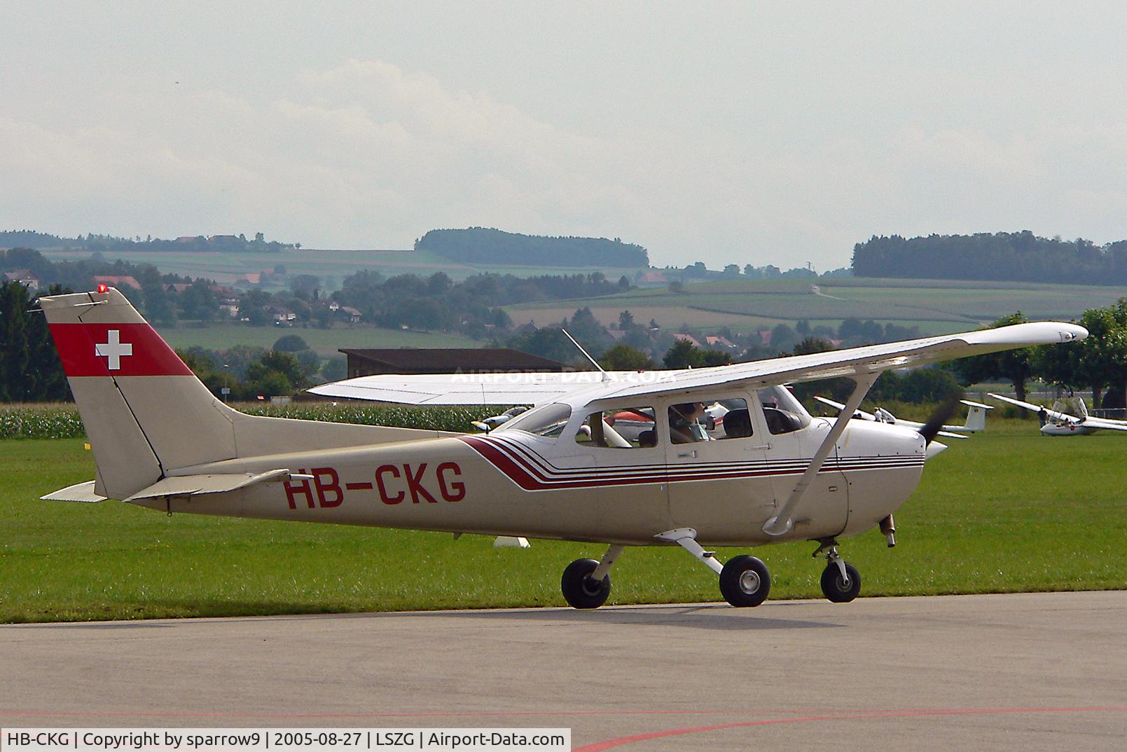HB-CKG, 1986 Reims F172P Skyhawk C/N F17202251, in its original paint-scheme