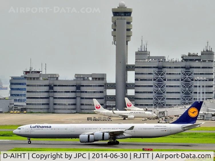 D-AIHT, 2008 Airbus A340-642 C/N 846, Reversing