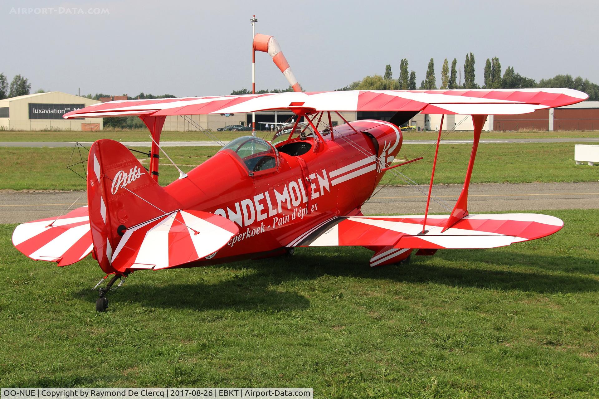 OO-NUE, 1974 Pitts S-2A Special C/N 2078, At Wevelgem.