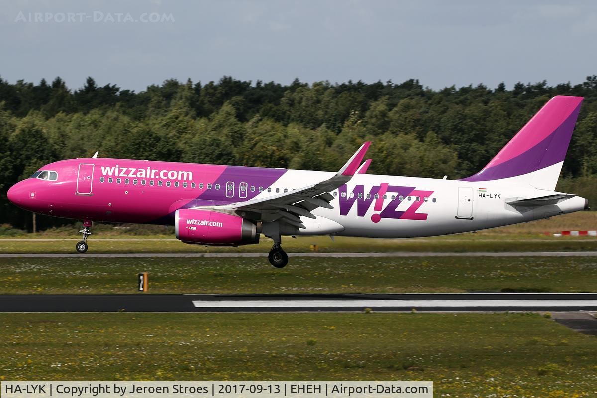 HA-LYK, 2014 Airbus A320-232 C/N 6394, eheh