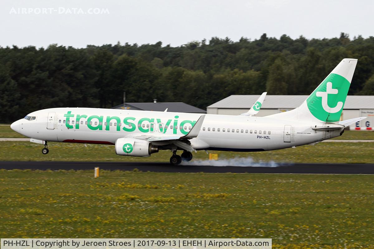 PH-HZL, 2001 Boeing 737-8K2 C/N 30391, eheh