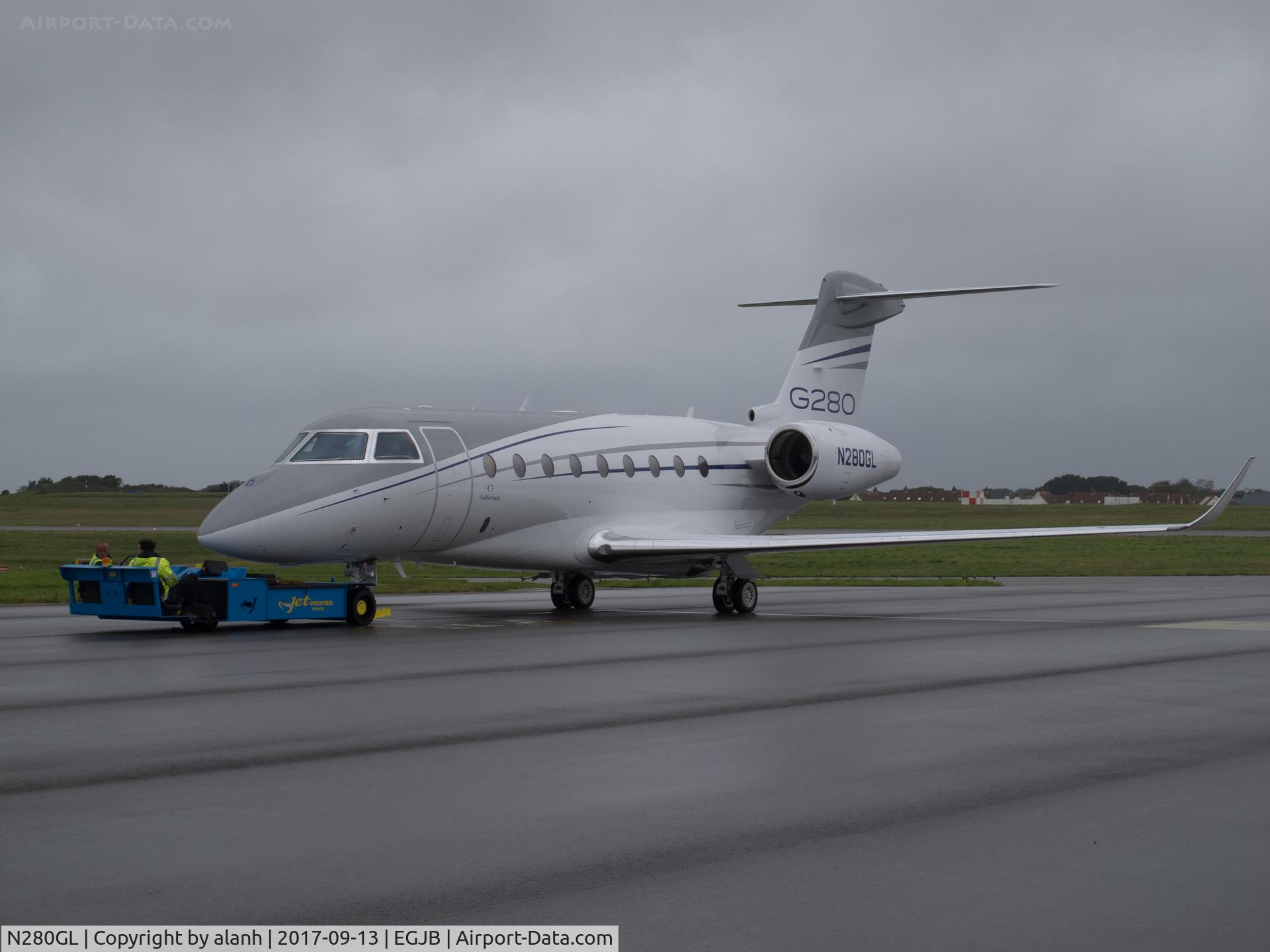 N280GL, 2016 Israel Aircraft Industries Gulfstream G280 C/N 2105, On tow at Guernsey