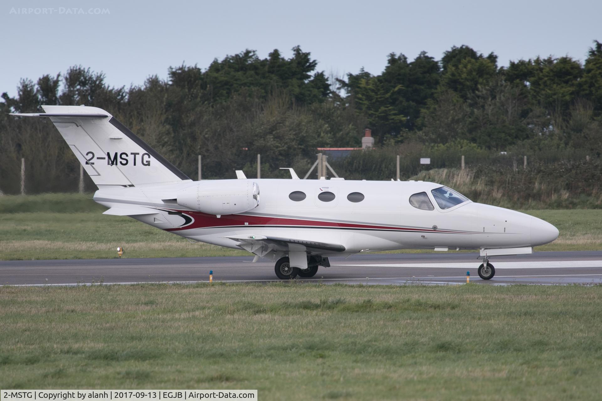 2-MSTG, 2009 Cessna 510 Citation Mustang Citation Mustang C/N 510-0295, Leaving 27 at Bravo after a short backtrack on arrival