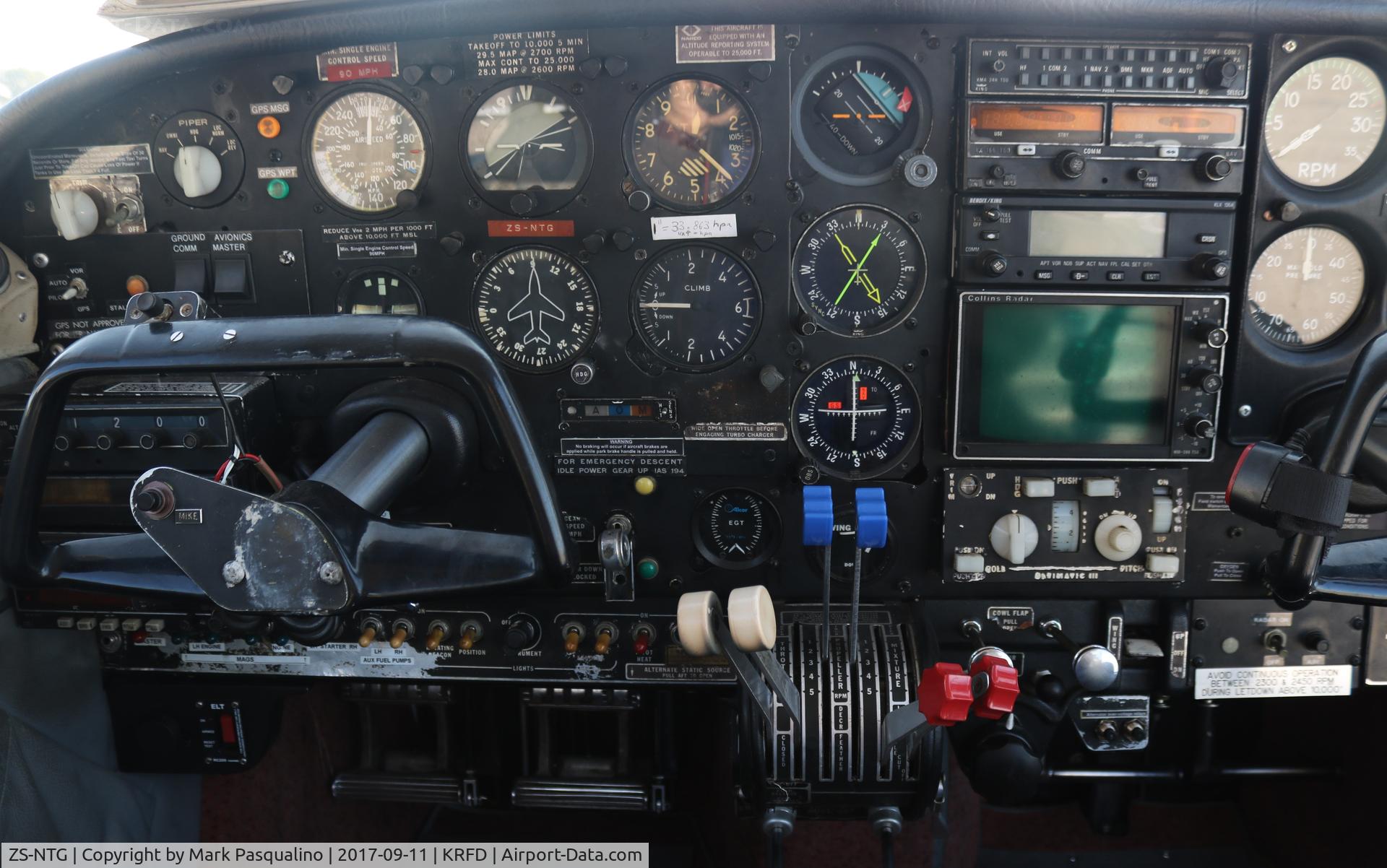 ZS-NTG, Piper PA-30 Twin Comanche Twin Comanche C/N 30-1603, Piper PA-30