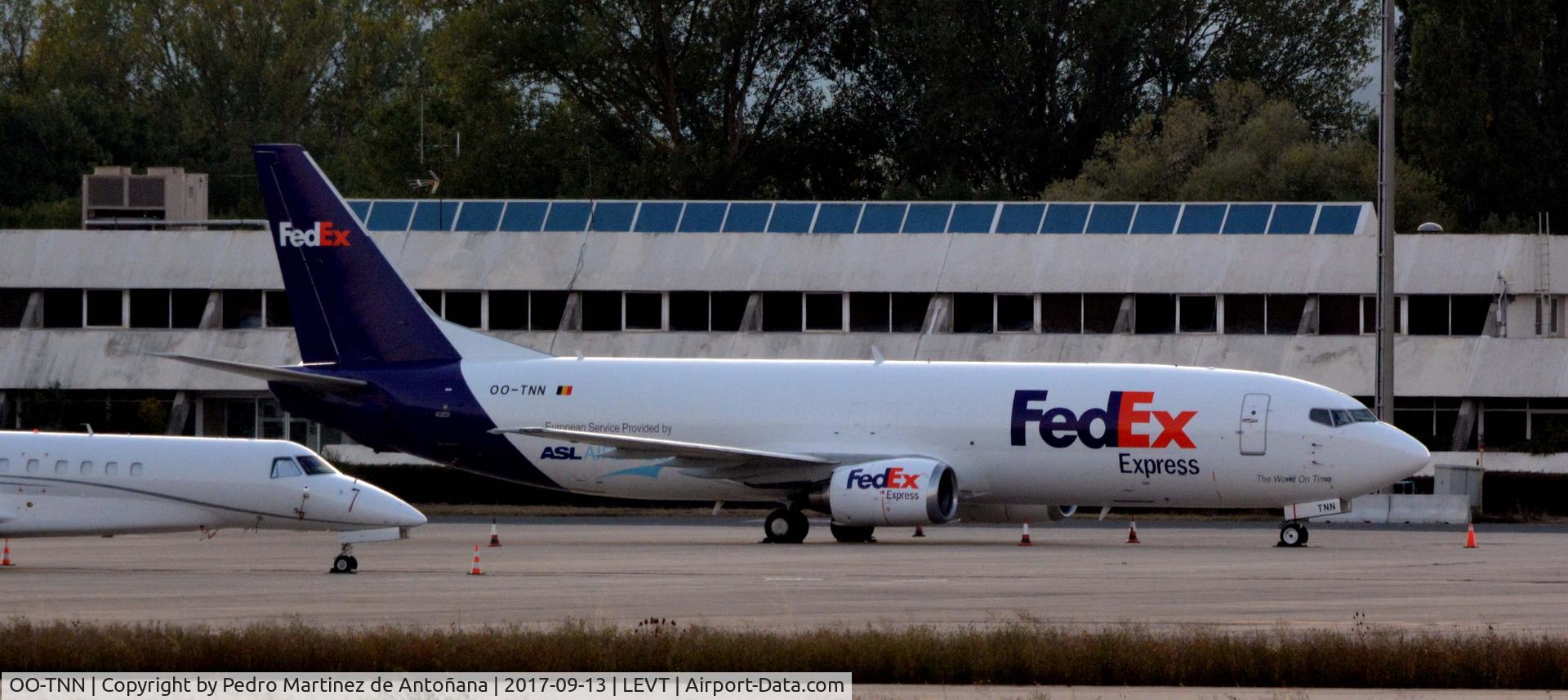 OO-TNN, 1993 Boeing 737-45D C/N 27131, Foronda - Vitoria-Gasteiz - España