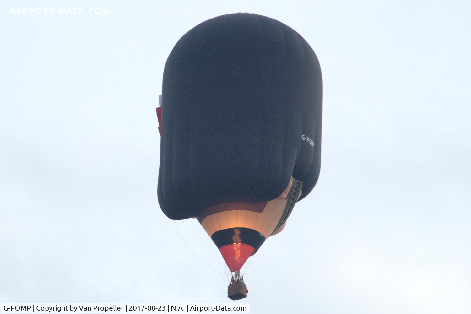 G-POMP, 2017 Cameron Balloons Bearskin-100 C/N 12086, Cameron Bearskin-100 special balloon during Twente Ballooning 2017 at Oldenzaal, the Netherlands