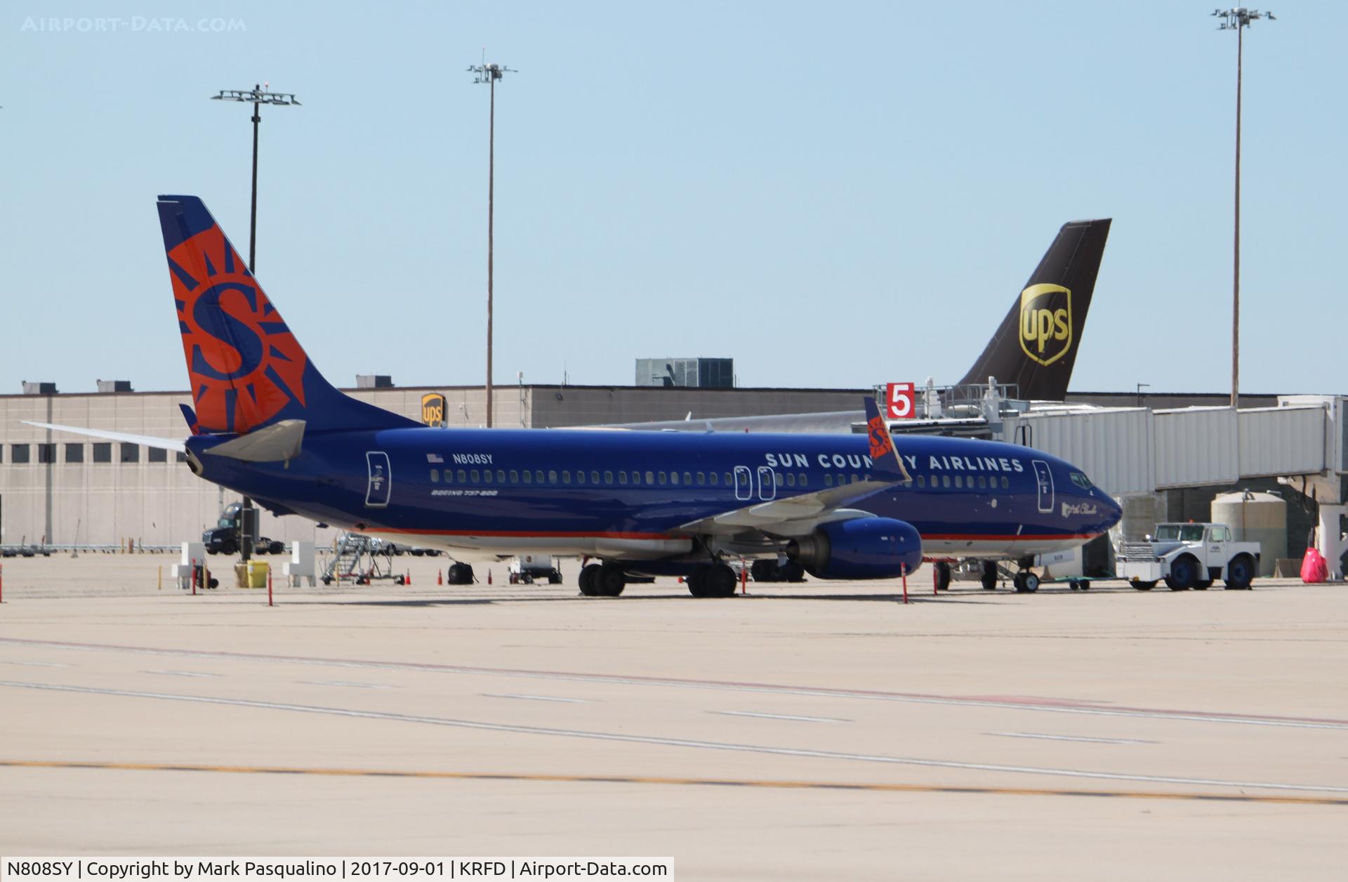 N808SY, 2005 Boeing 737-8BK C/N 33021, Boeing 737-800