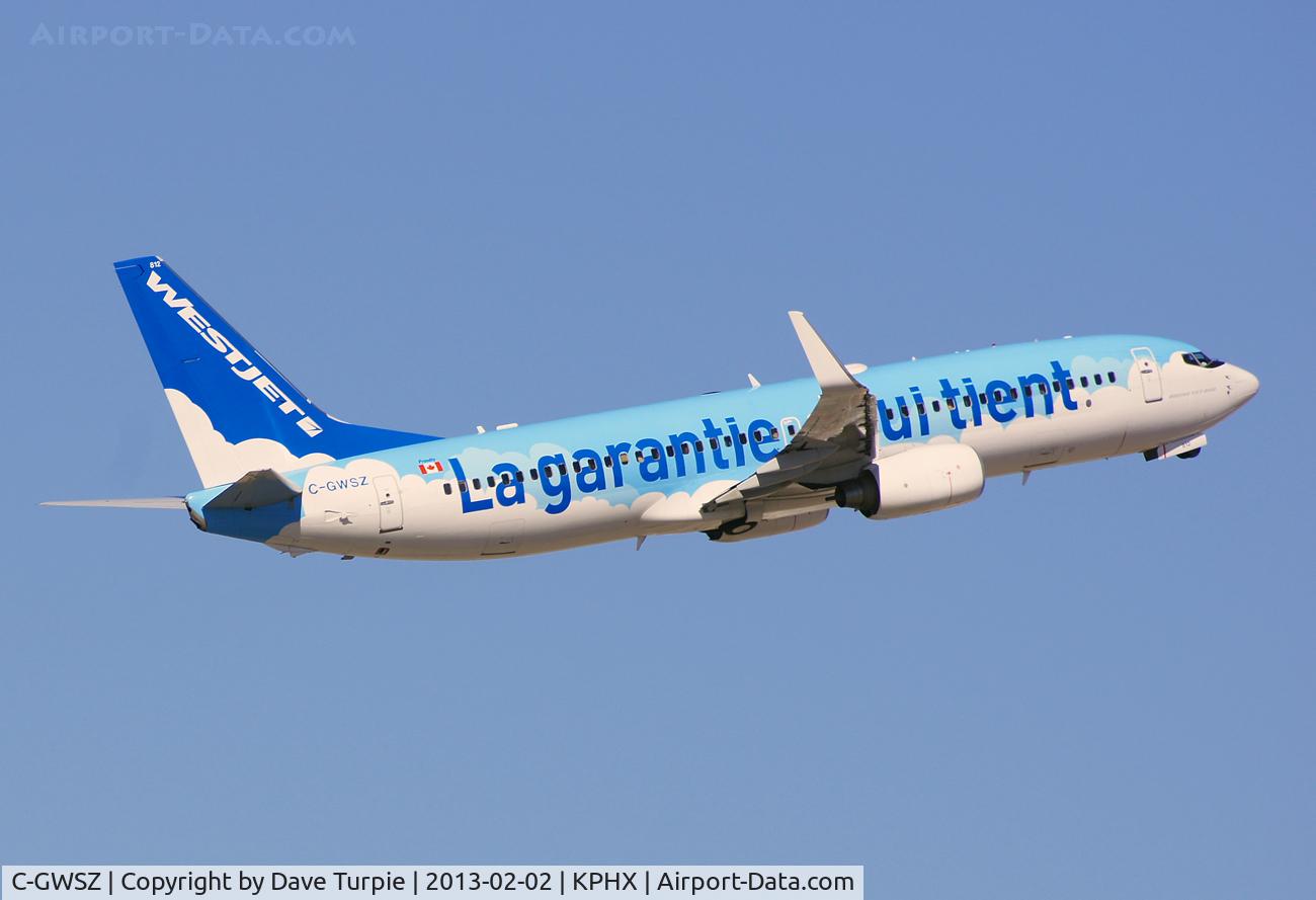 C-GWSZ, 2010 Boeing 737-8CT C/N 37092, This livery existed for a short time.