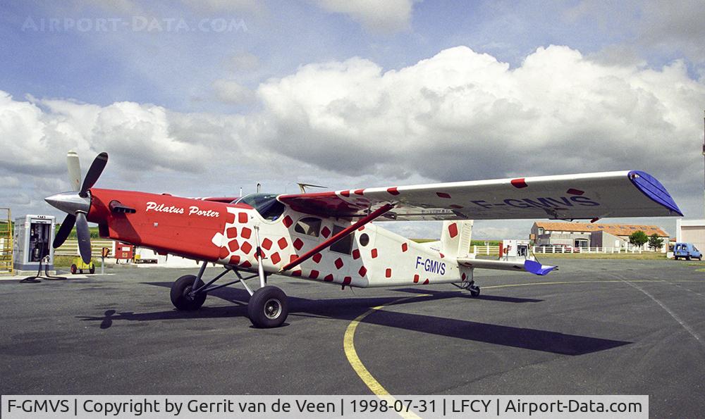 F-GMVS, 1961 Pilatus PC-6/B2-H2 Turbo Porter C/N 518, Summer shot of the a/c at Royan FR