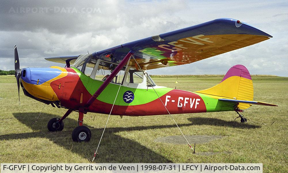 F-GFVF, 1957 Cessna O-1A Bird Dog C/N 24545, Colourfull summershot at Royan FR