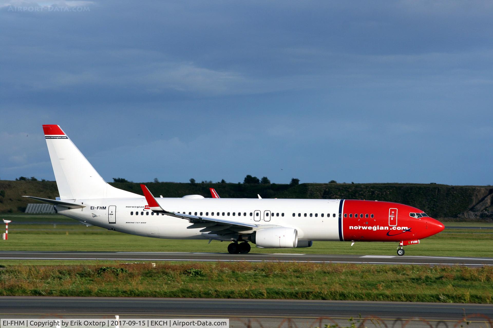 EI-FHM, 2015 Boeing 737-8JP C/N 42070, EI-FHM taking off rw 22R