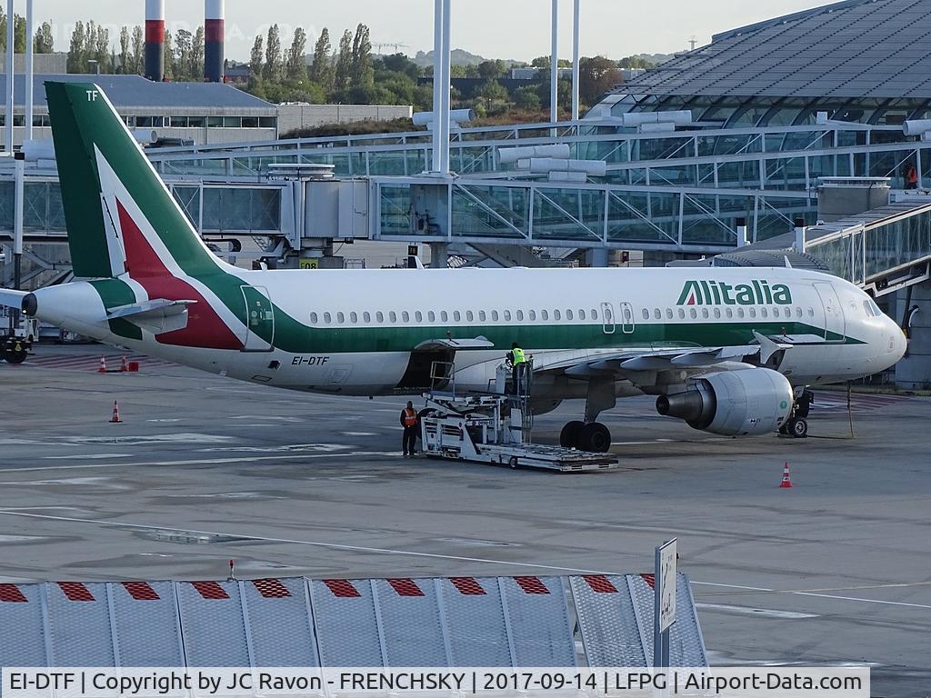 EI-DTF, 2009 Airbus A320-216 C/N 3906, AZ305 CDG / MILAN (LIN)