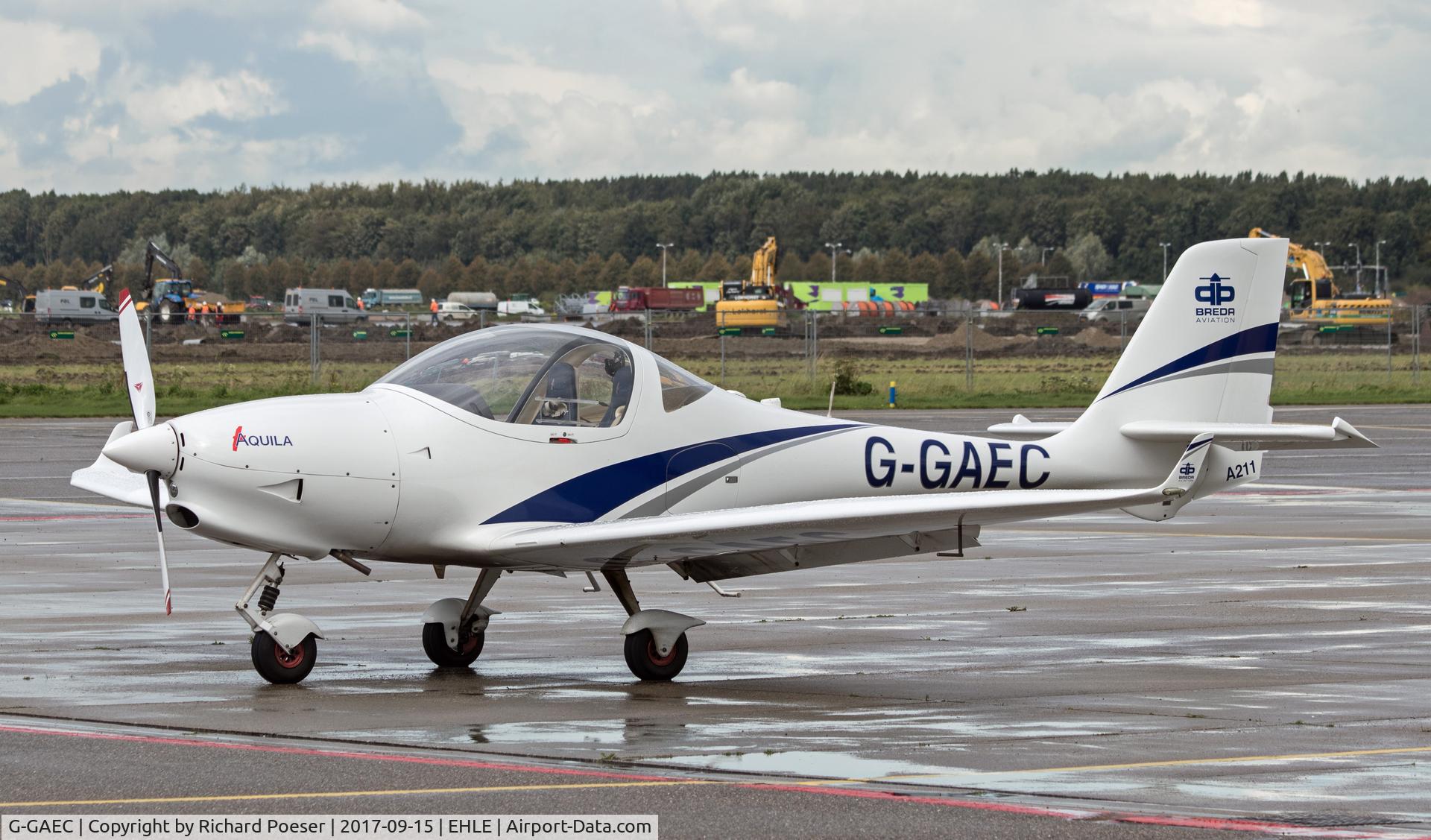G-GAEC, 2014 Aquila A211 C/N AT01-100A-312, Visiting Lelystad.