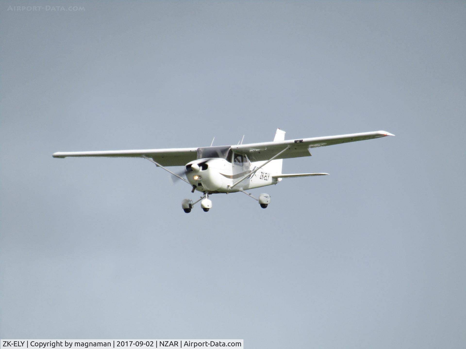 ZK-ELY, 1977 Cessna 172N C/N 172-70251, on finals