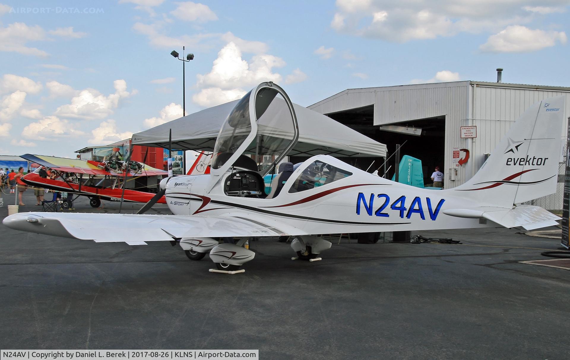 N24AV, Evektor-Aerotechnik Sportstar Max C/N 20101306, New registration for this sport plane; N24AV was previously assigned to a balloon.