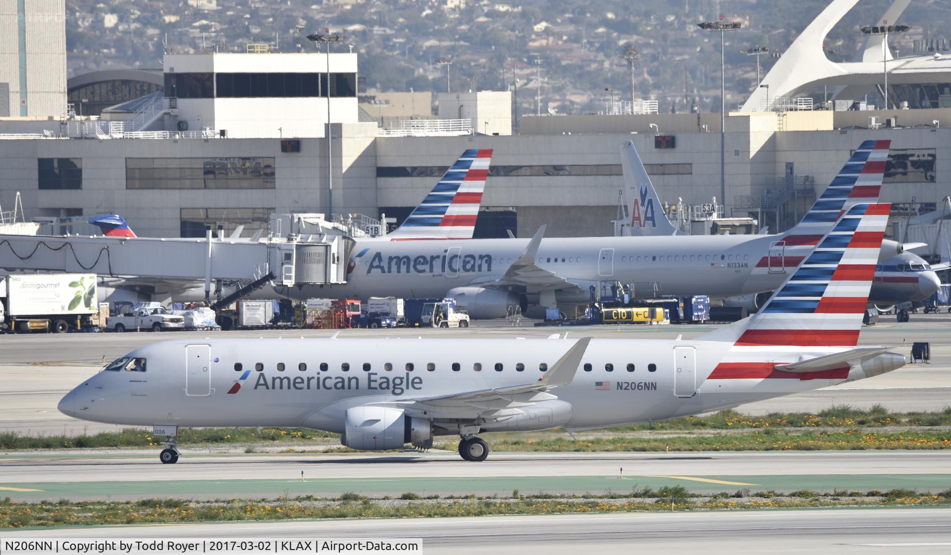 N206NN, 2015 Embraer 175LR (ERJ-170-200LR) C/N 17000489, Arrived at LAX on 25L