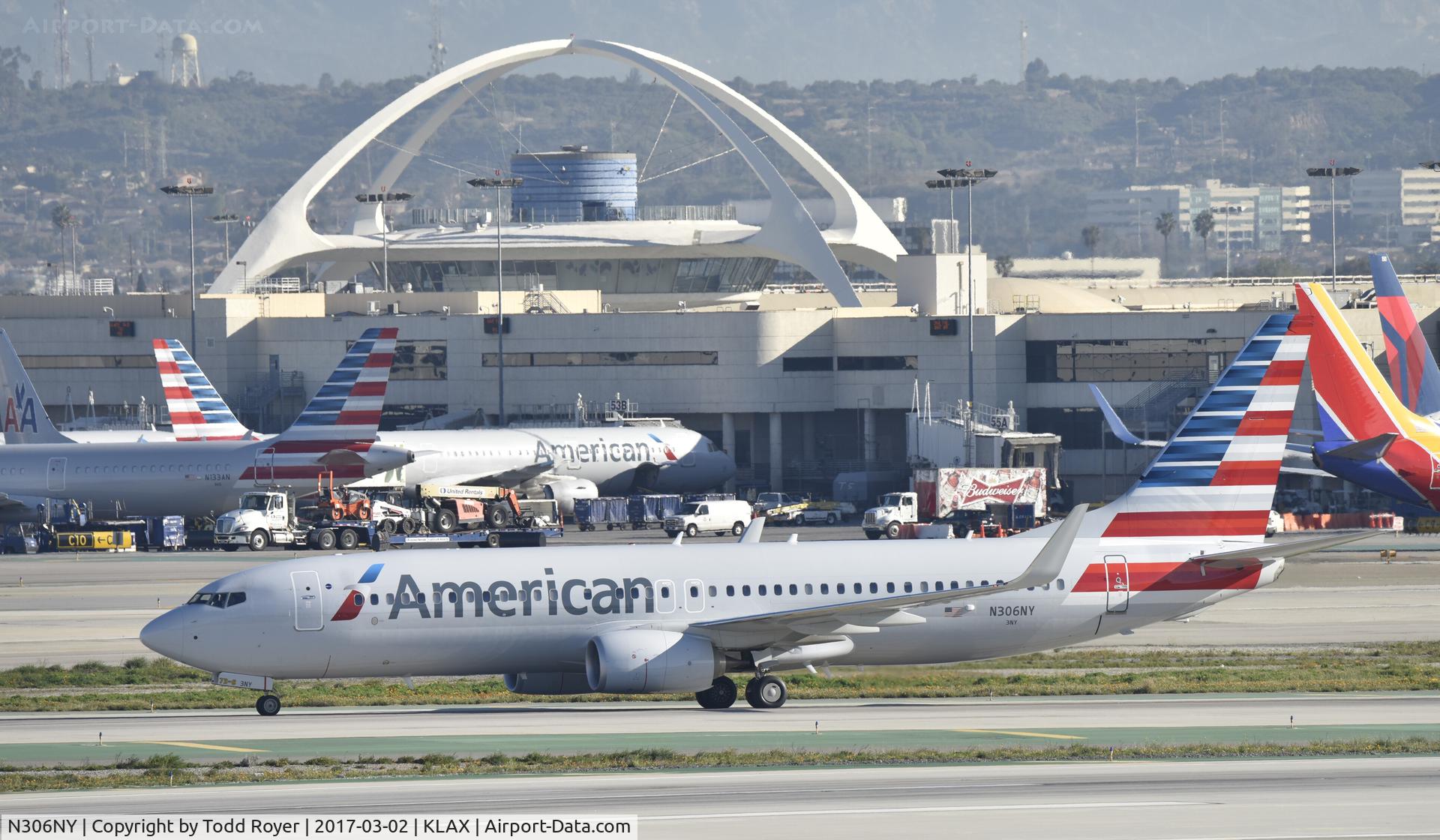 N306NY, 2016 Boeing 737-800 C/N 33343, Arrived at LAX on 25L