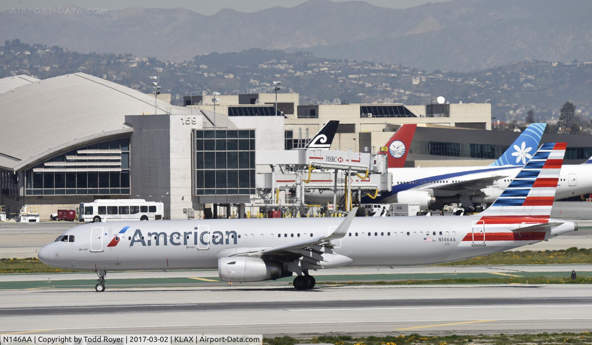 N146AA, 2015 Airbus A321-231 C/N 6761, Arrived at LAX on 25L